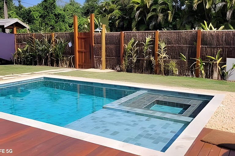 Casa Fiji Exclusive – 2 Suítes Master + 1 Tripla