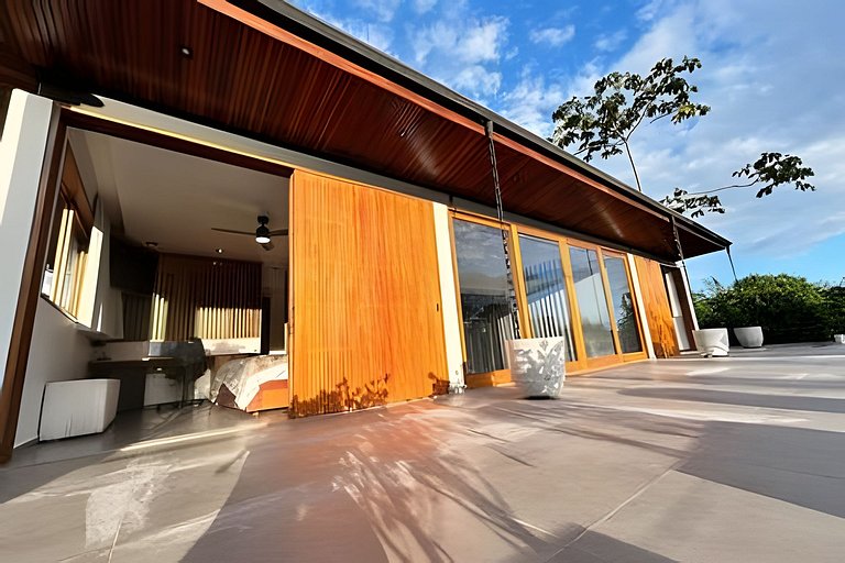 Casa Fiji Exclusive – 2 Suítes Master + 1 Tripla