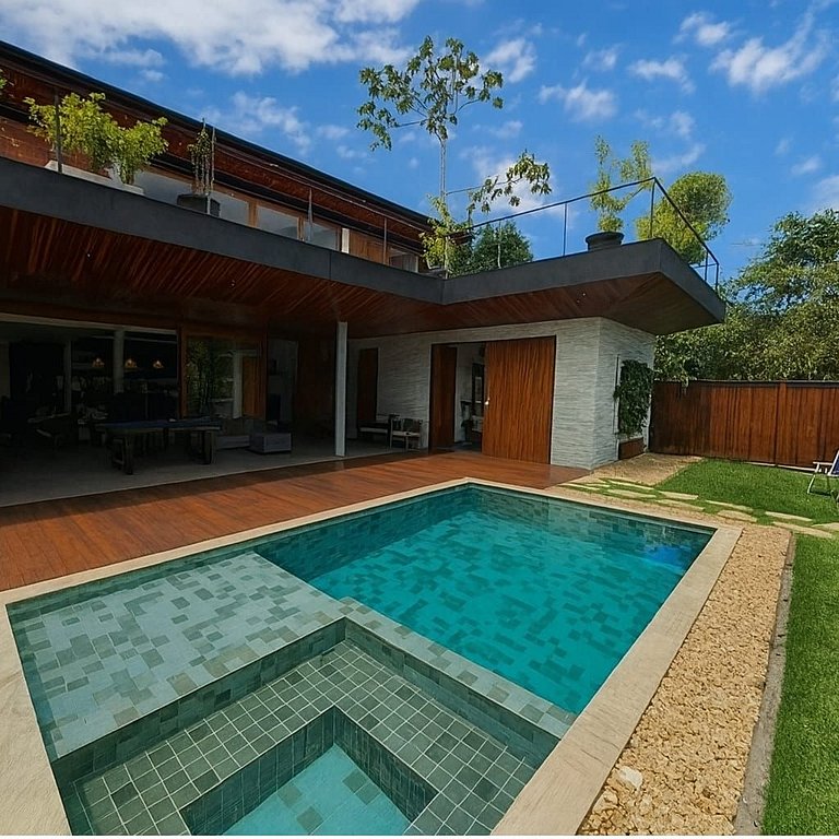 CASA FIJI Exclusive - 4 Suites - Itamambuca