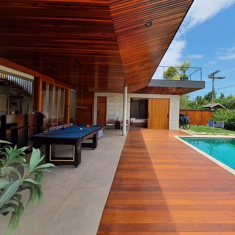 CASA FIJI Exclusive - 5 Suítes - Itamambuca