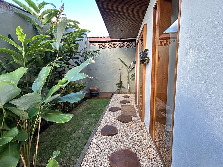Casa Fiji Exclusive – 2 Suítes Master + 1 Tripla